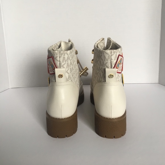 Micheal Kors Aspen. - Picture 7 of 8